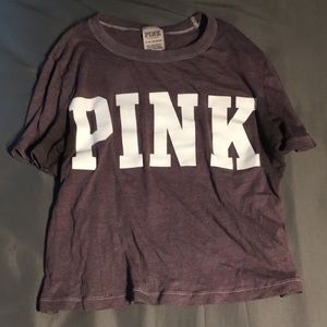 Pink crop fits like a medium